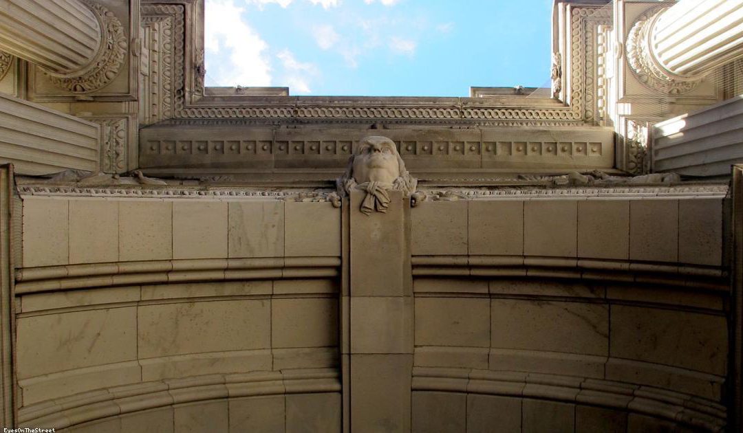 El Motor de la Administración Local: Cómo conectar con los 8.100 Ayuntamientos que gestionan España